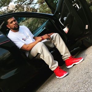 Meet your Posher, Stacy